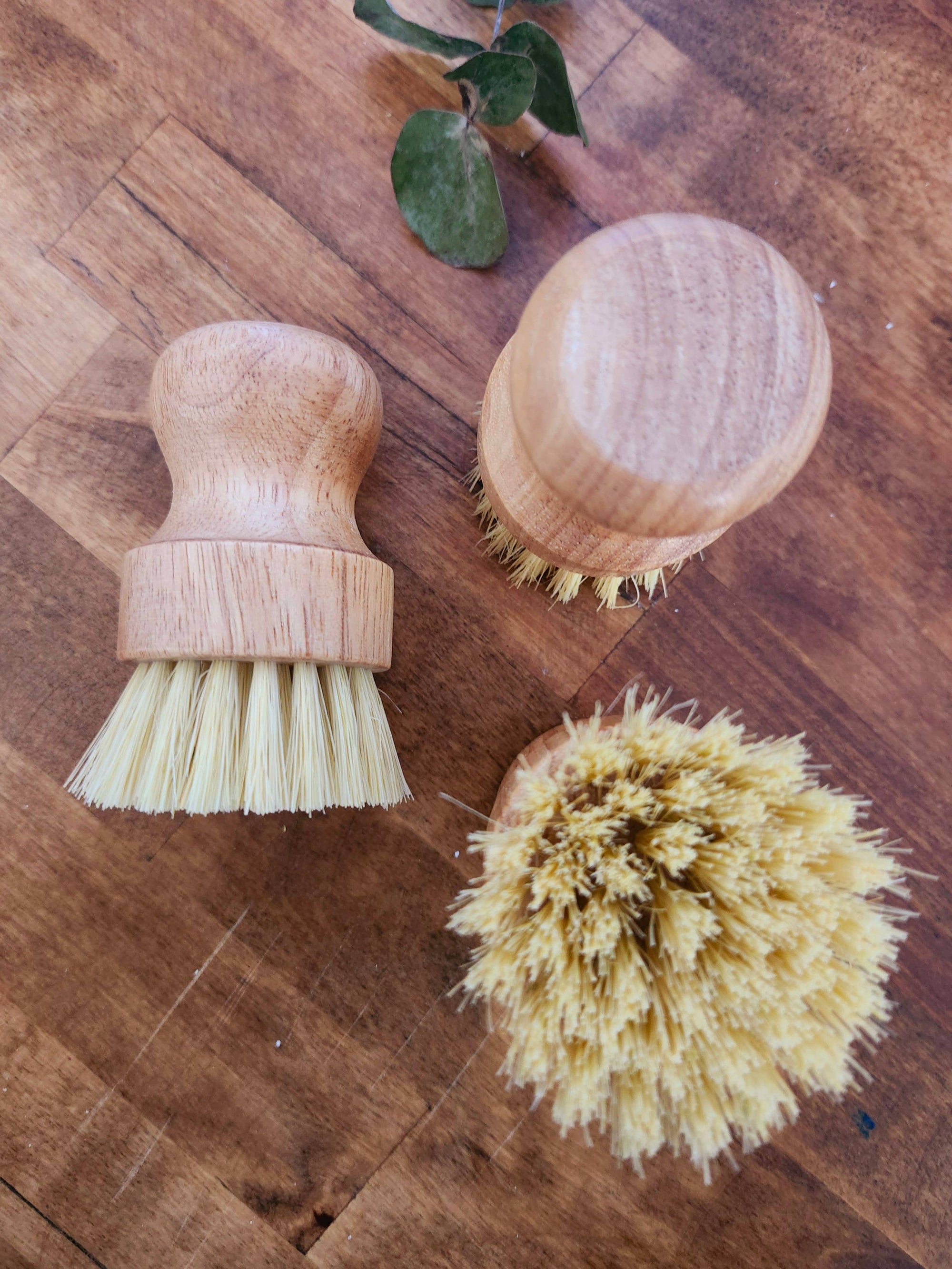 Biodegradable Bamboo Dish Scrub Brush 3"