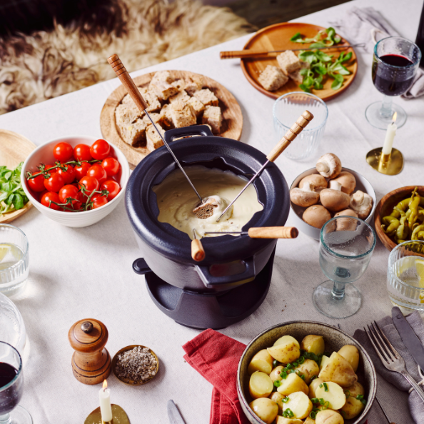 Alva Nori Cast Iron 8-Piece Fondue Set - 2 Qt.