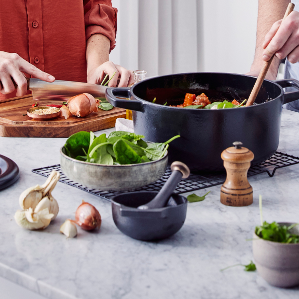 Alva Nori Cast Iron Mortar & Pestle Set