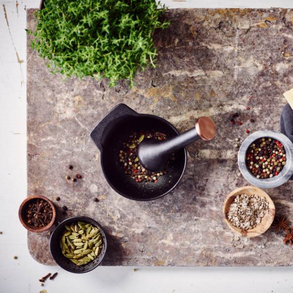 Alva Nori Cast Iron Mortar & Pestle Set