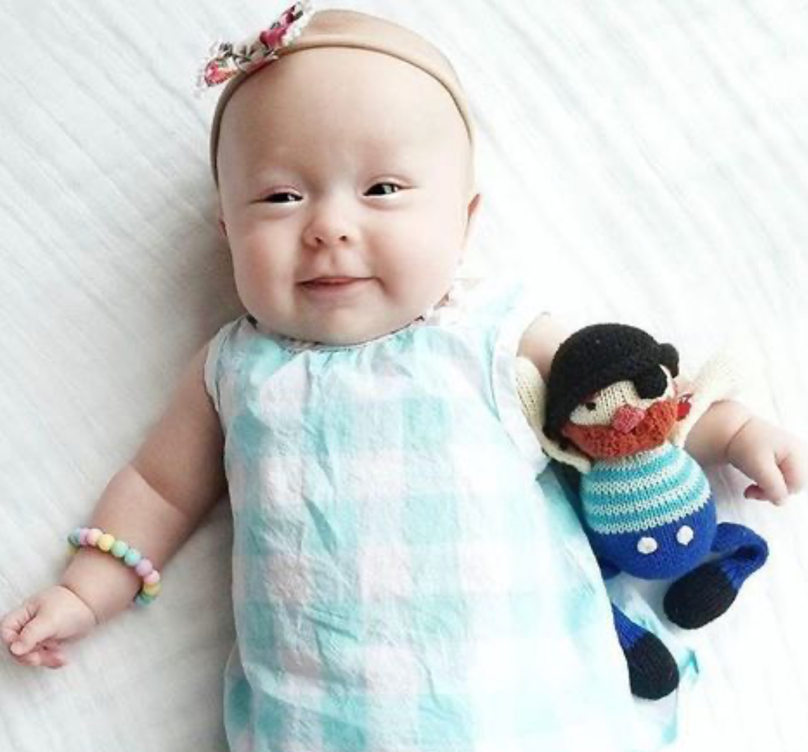 Finn + Emma Rattle buddy | jack the sailor — view 2